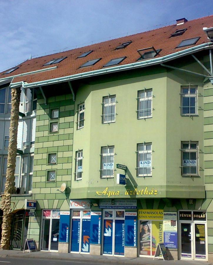 Aqua Apartmanok Pecs Exterior photo
