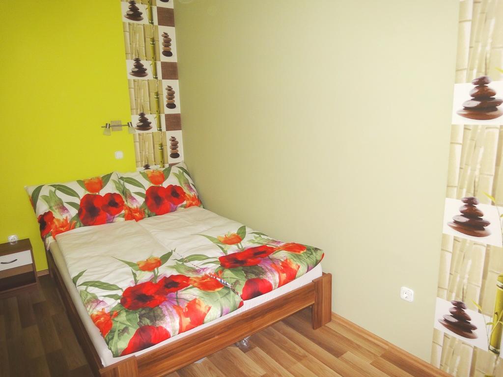 Aqua Apartmanok Pecs Room photo